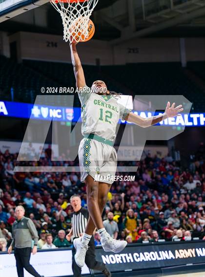 Thumbnail 1 in Central Cabarrus vs Hickory (NCHSAA 3A Regional Final) photogallery.