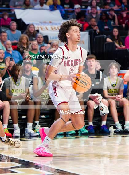 Thumbnail 1 in Central Cabarrus vs Hickory (NCHSAA 3A Regional Final) photogallery.
