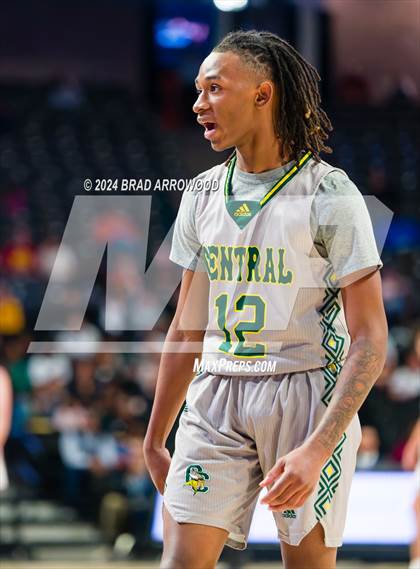 Thumbnail 2 in Central Cabarrus vs Hickory (NCHSAA 3A Regional Final) photogallery.