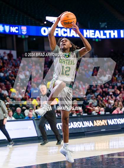 Thumbnail 3 in Central Cabarrus vs Hickory (NCHSAA 3A Regional Final) photogallery.