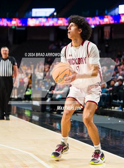 Thumbnail 3 in Central Cabarrus vs Hickory (NCHSAA 3A Regional Final) photogallery.