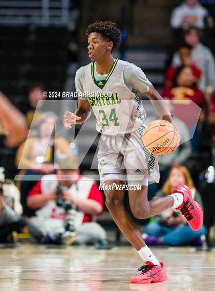 Thumbnail 1 in Central Cabarrus vs Hickory (NCHSAA 3A Regional Final) photogallery.