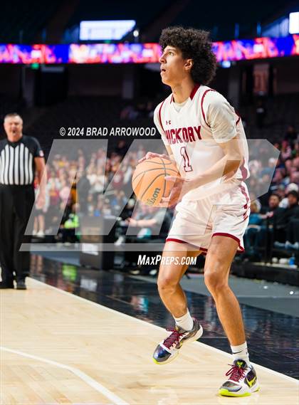 Thumbnail 2 in Central Cabarrus vs Hickory (NCHSAA 3A Regional Final) photogallery.