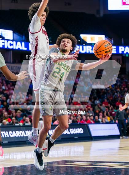 Thumbnail 3 in Central Cabarrus vs Hickory (NCHSAA 3A Regional Final) photogallery.