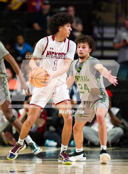 Thumbnail 1 in Central Cabarrus vs Hickory (NCHSAA 3A Regional Final) photogallery.