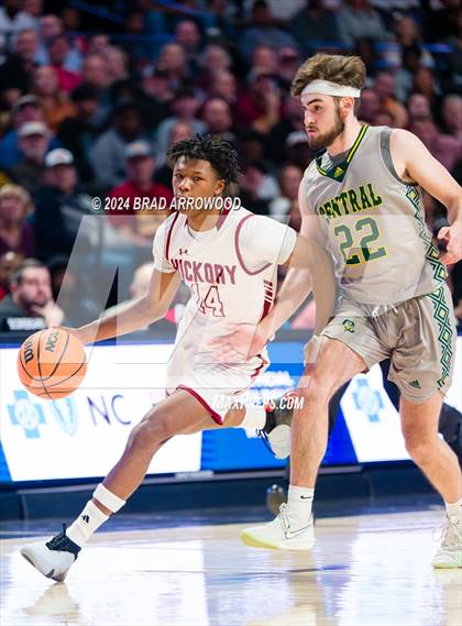 Thumbnail 3 in Central Cabarrus vs Hickory (NCHSAA 3A Regional Final) photogallery.