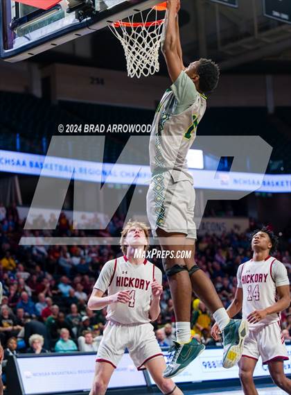 Thumbnail 2 in Central Cabarrus vs Hickory (NCHSAA 3A Regional Final) photogallery.