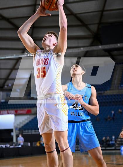 Thumbnail 2 in Central Valley vs. Kamiakin (WIAA 4A Round 1 State Playoff)  photogallery.