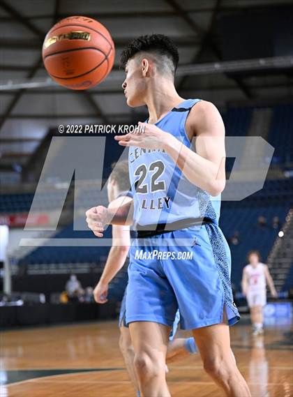 Thumbnail 3 in Central Valley vs. Kamiakin (WIAA 4A Round 1 State Playoff)  photogallery.