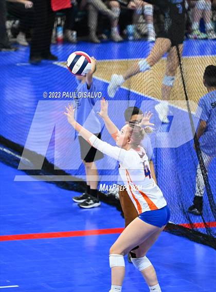 Thumbnail 1 in Valor Christian vs. Legend (CHSAA 5A Semi-Final) photogallery.