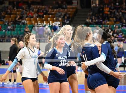 Thumbnail 3 in Valor Christian vs. Legend (CHSAA 5A Semi-Final) photogallery.