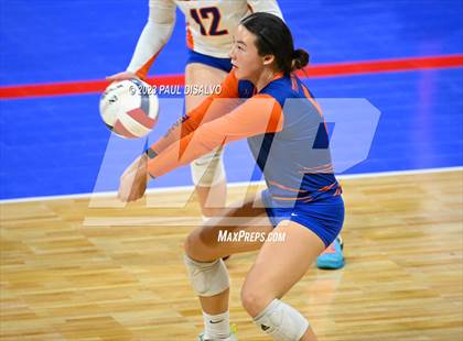 Thumbnail 3 in Valor Christian vs. Legend (CHSAA 5A Semi-Final) photogallery.