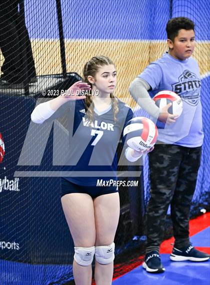 Thumbnail 3 in Valor Christian vs. Legend (CHSAA 5A Semi-Final) photogallery.