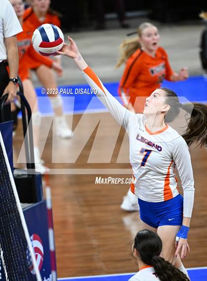 Thumbnail 1 in Valor Christian vs. Legend (CHSAA 5A Semi-Final) photogallery.