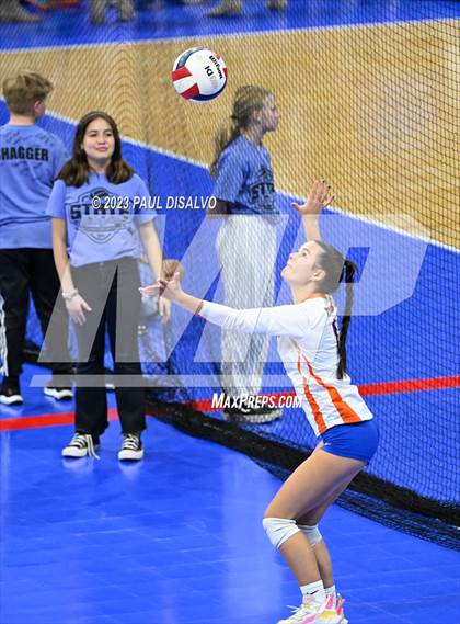 Thumbnail 3 in Valor Christian vs. Legend (CHSAA 5A Semi-Final) photogallery.