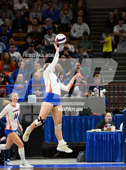 Thumbnail 3 in Valor Christian vs. Legend (CHSAA 5A Semi-Final) photogallery.