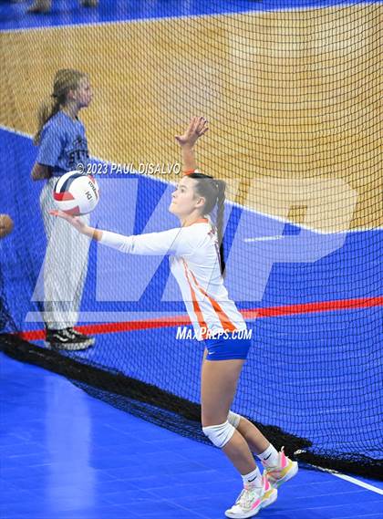 Thumbnail 3 in Valor Christian vs. Legend (CHSAA 5A Semi-Final) photogallery.