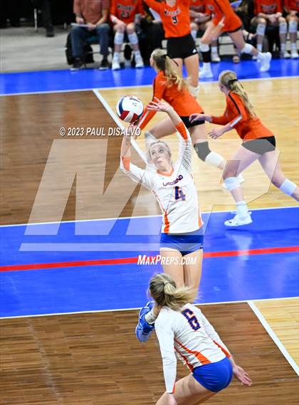 Thumbnail 2 in Valor Christian vs. Legend (CHSAA 5A Semi-Final) photogallery.