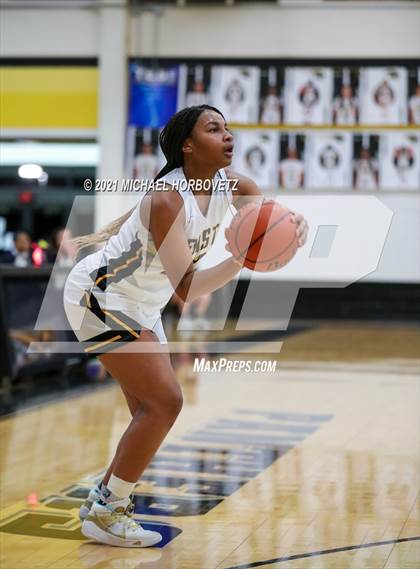Thumbnail 2 in Hebron @ Plano East photogallery.