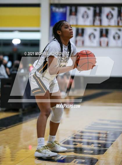 Thumbnail 3 in Hebron @ Plano East photogallery.