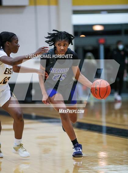 Thumbnail 1 in Hebron @ Plano East photogallery.