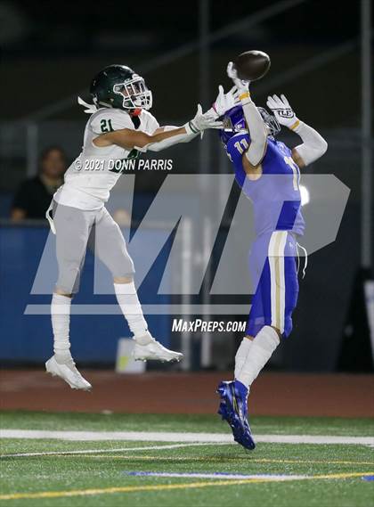 Thumbnail 2 in Bonita @ Charter Oak photogallery.
