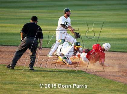 Thumbnail 3 in Temple City vs. Hemet (CIF SS D5 Final) photogallery.