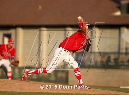 Thumbnail 3 in Temple City vs. Hemet (CIF SS D5 Final) photogallery.