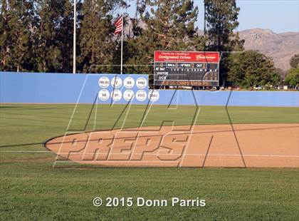Thumbnail 3 in Temple City vs. Hemet (CIF SS D5 Final) photogallery.