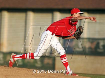 Thumbnail 3 in Temple City vs. Hemet (CIF SS D5 Final) photogallery.