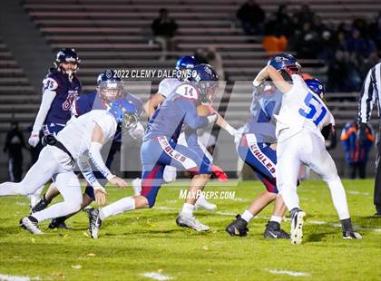 Thumbnail 3 in Longmont vs Dakota Ridge (CHSAA 4A 1st round) photogallery.