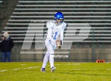 Thumbnail 2 in Longmont vs Dakota Ridge (CHSAA 4A 1st round) photogallery.