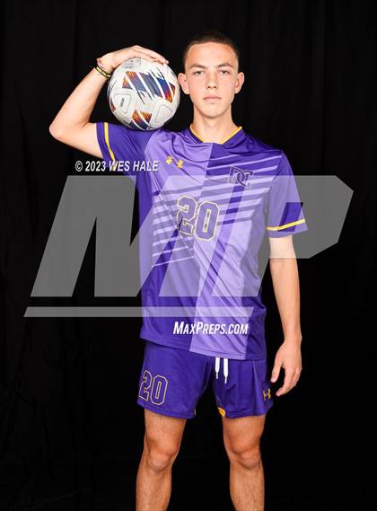 Thumbnail 3 in DeSoto Central (Individual Seniors) photogallery.