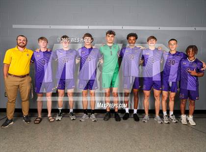 Thumbnail 2 in DeSoto Central (Individual Seniors) photogallery.