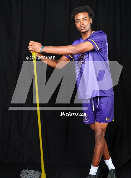 Thumbnail 2 in DeSoto Central (Individual Seniors) photogallery.