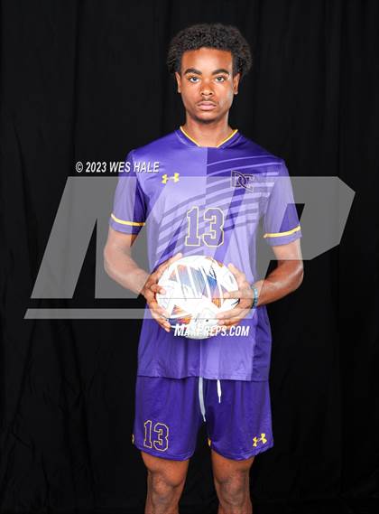 Thumbnail 2 in DeSoto Central (Individual Seniors) photogallery.