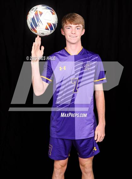 Thumbnail 2 in DeSoto Central (Individual Seniors) photogallery.