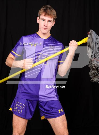 Thumbnail 1 in DeSoto Central (Individual Seniors) photogallery.