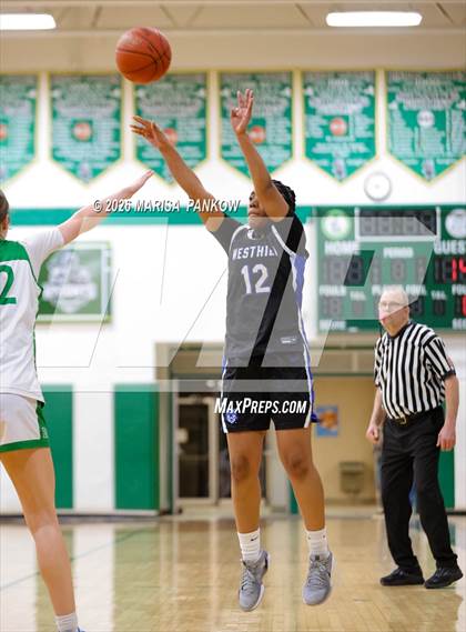 Thumbnail 2 in Bishop Ludden vs Westhill photogallery.