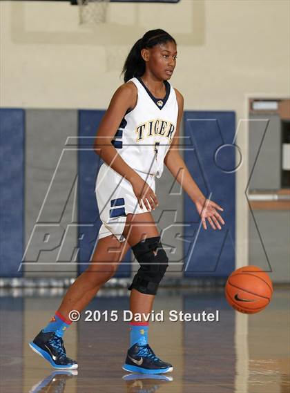 Thumbnail 1 in Rio Linda @ Inderkum photogallery.