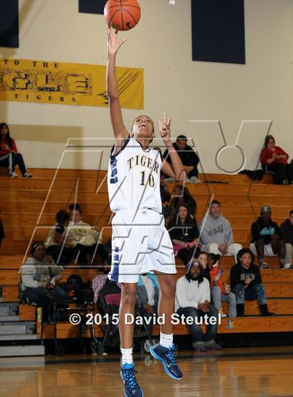 Thumbnail 2 in Rio Linda @ Inderkum photogallery.
