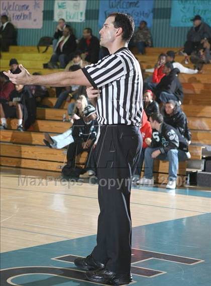 Thumbnail 3 in Franklin vs El Camino (Sheldon Winter Classic) photogallery.