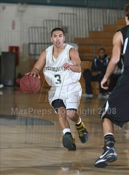 Thumbnail 3 in Franklin vs El Camino (Sheldon Winter Classic) photogallery.
