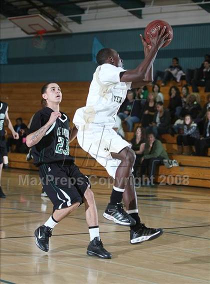 Thumbnail 1 in Franklin vs El Camino (Sheldon Winter Classic) photogallery.