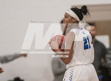 Thumbnail 2 in Rutgers Prep @ Gill St. Bernard's (Metro Holiday Classic) photogallery.