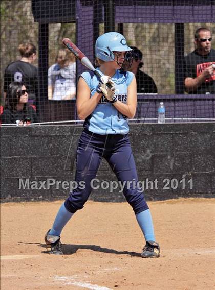 Thumbnail 2 in McMinn Central vs. Weaver photogallery.