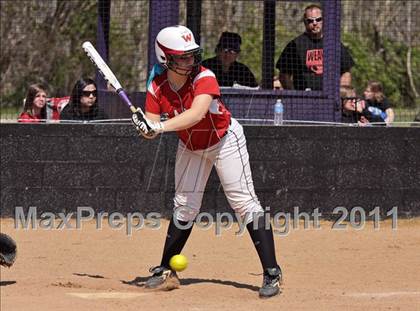 Thumbnail 2 in McMinn Central vs. Weaver photogallery.