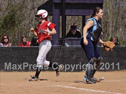 Thumbnail 3 in McMinn Central vs. Weaver photogallery.