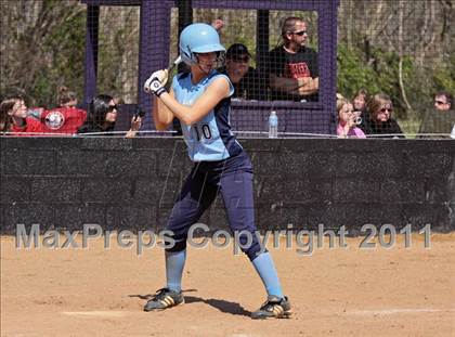 Thumbnail 2 in McMinn Central vs. Weaver photogallery.