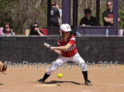 Thumbnail 3 in McMinn Central vs. Weaver photogallery.
